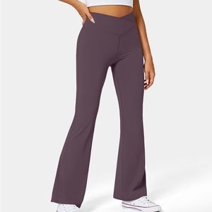 Halara | High Waisted Crossover Flare Yoga Leggings Dusty Purple medium Petite